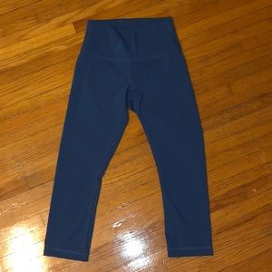 Lulu lemon crop leggings